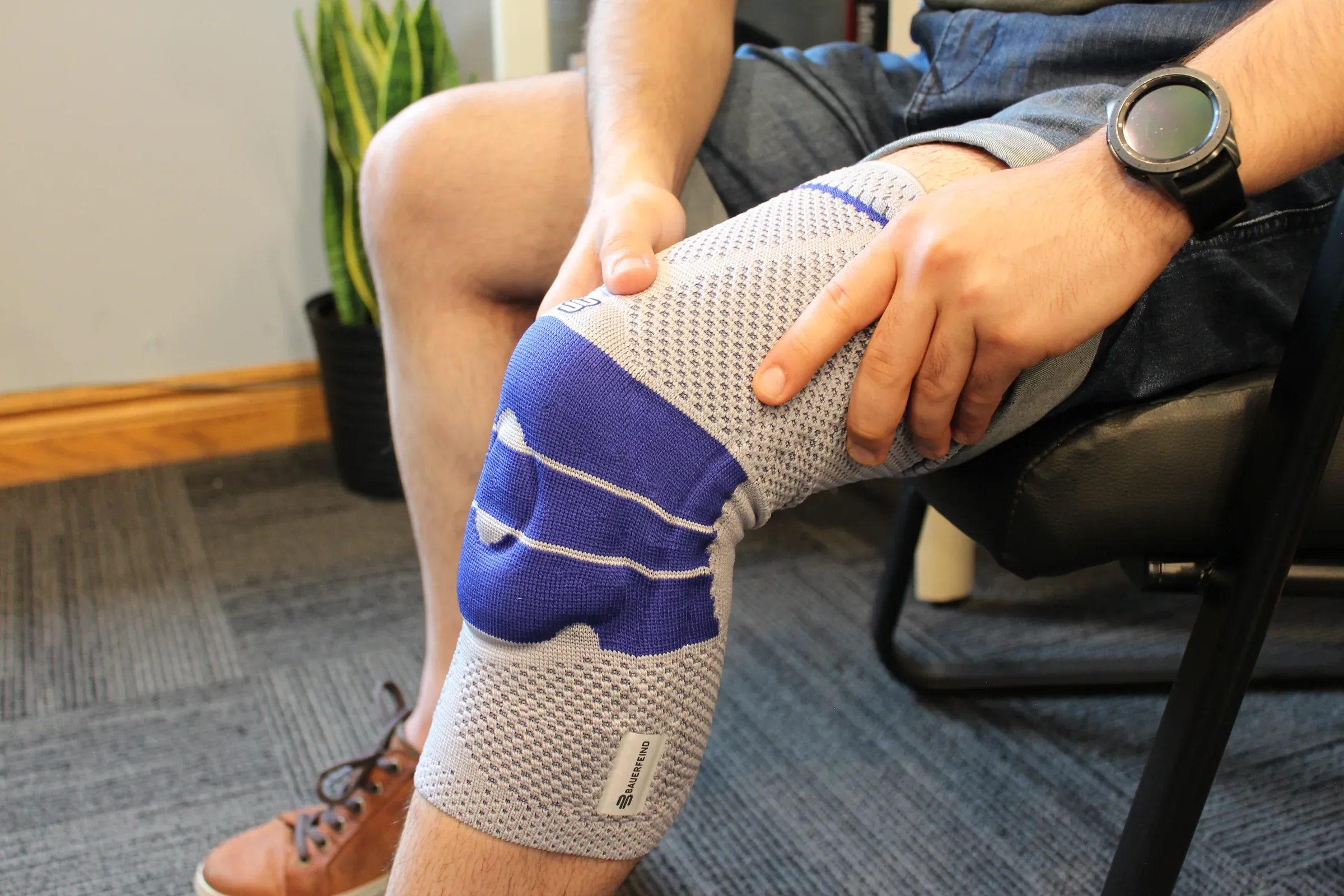 A fitted orthopedic knee support