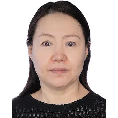 Portrait of Suyan Sun